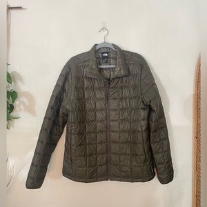 The North Face Men’s Large Quilted Light Puffer Jacket w/ Tags! Olive Green